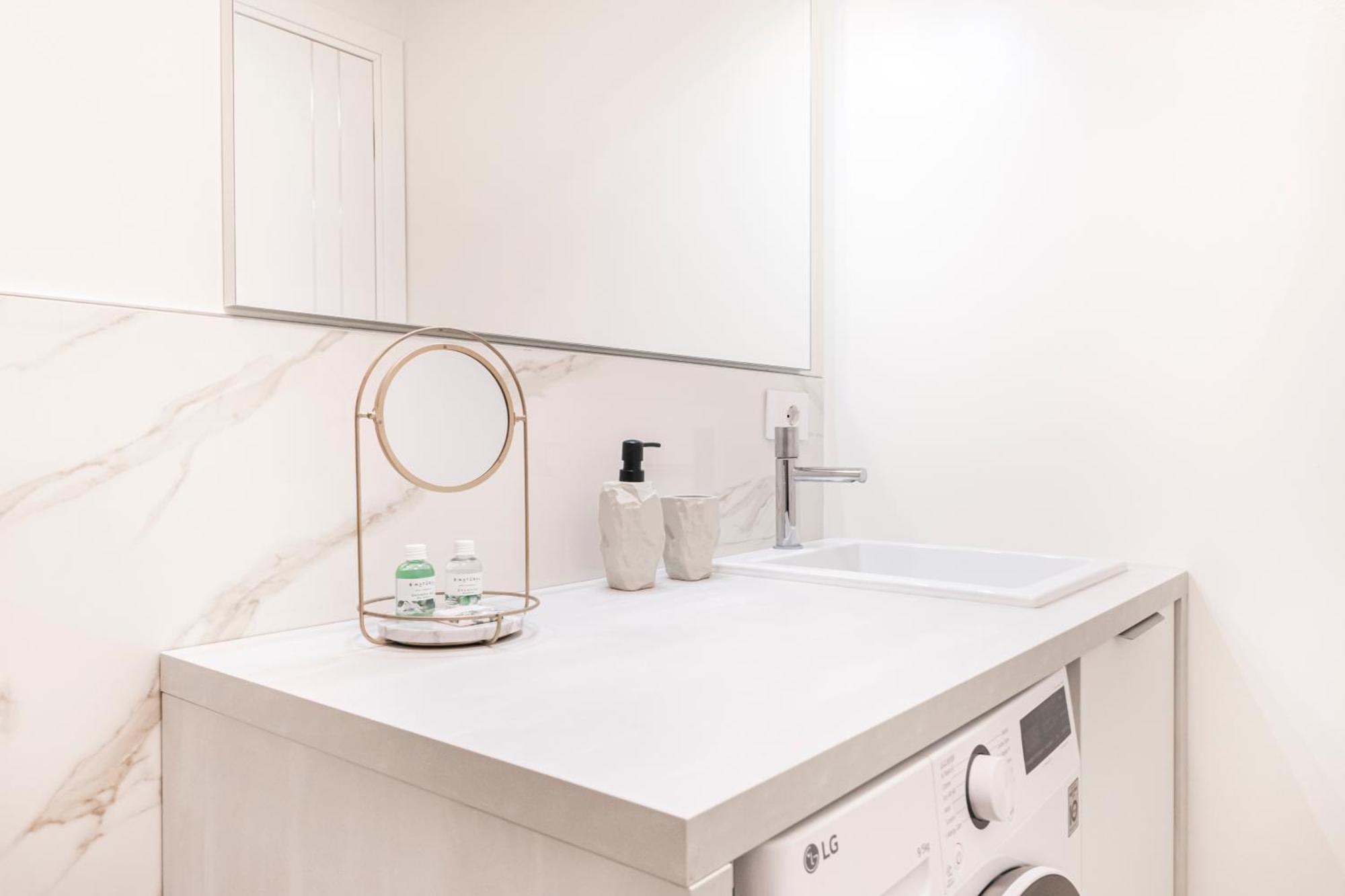 Easylife - Design And Relax In The Heart Of Milan Apartment Екстериор снимка